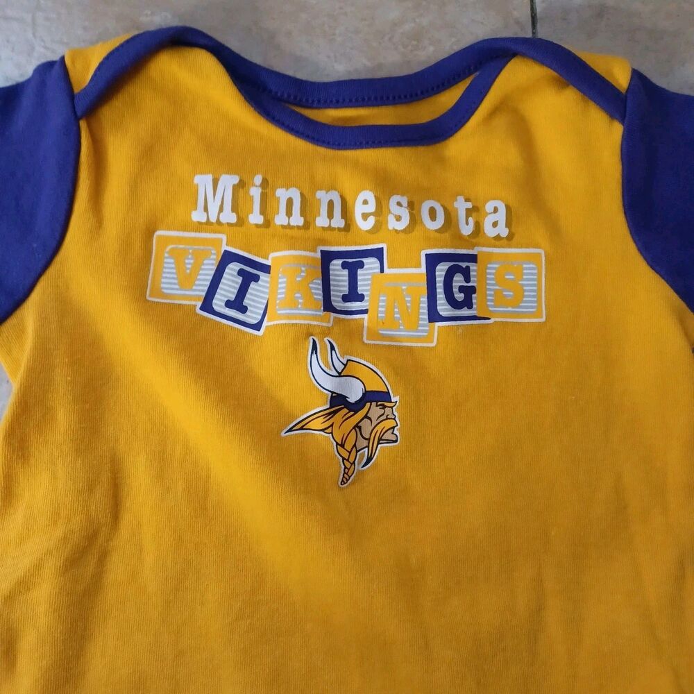 NFL Minnesota Vikings Baby One Piece 18 Months Bodysuit Yellow Purple Trim - Picture 2 of 4